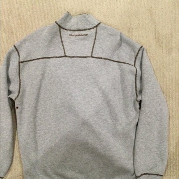 Tommy Bahama Reversible 3/4 zip - Picture 5 of 6